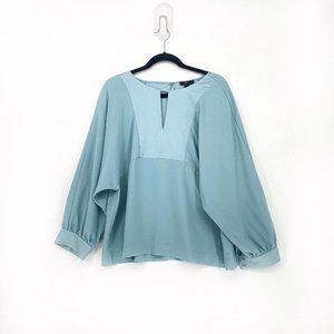 J CREW Keyhole V-neck Top Satin Backed Crepe Cuff L - Without Tags Never Worn